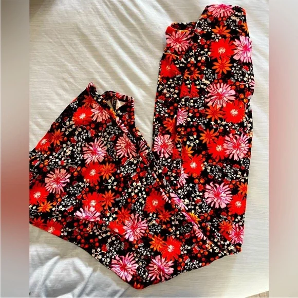 Hippie Costume - Picture 3 of 4